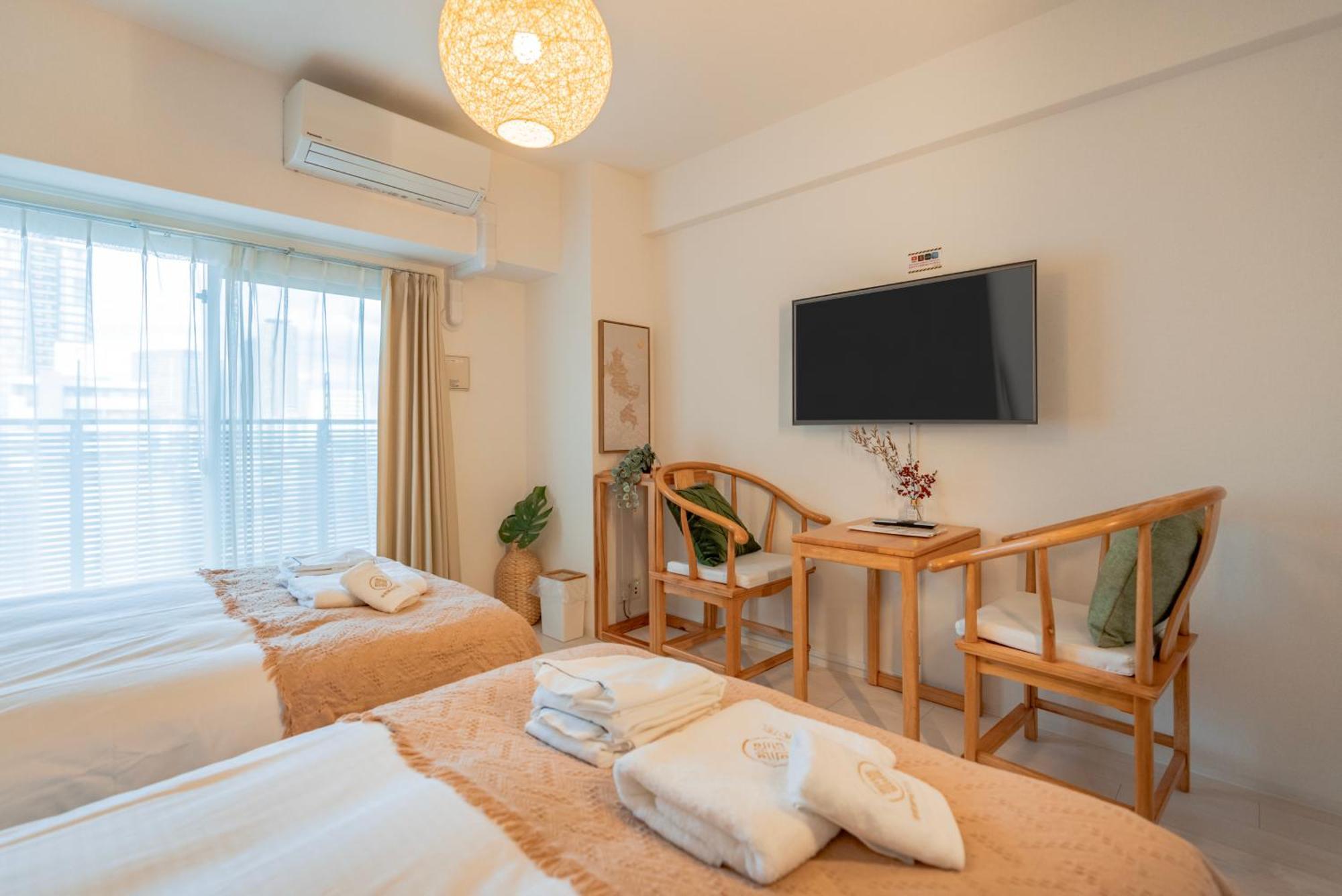 谷町君ホテル　難波80 Apartamento *