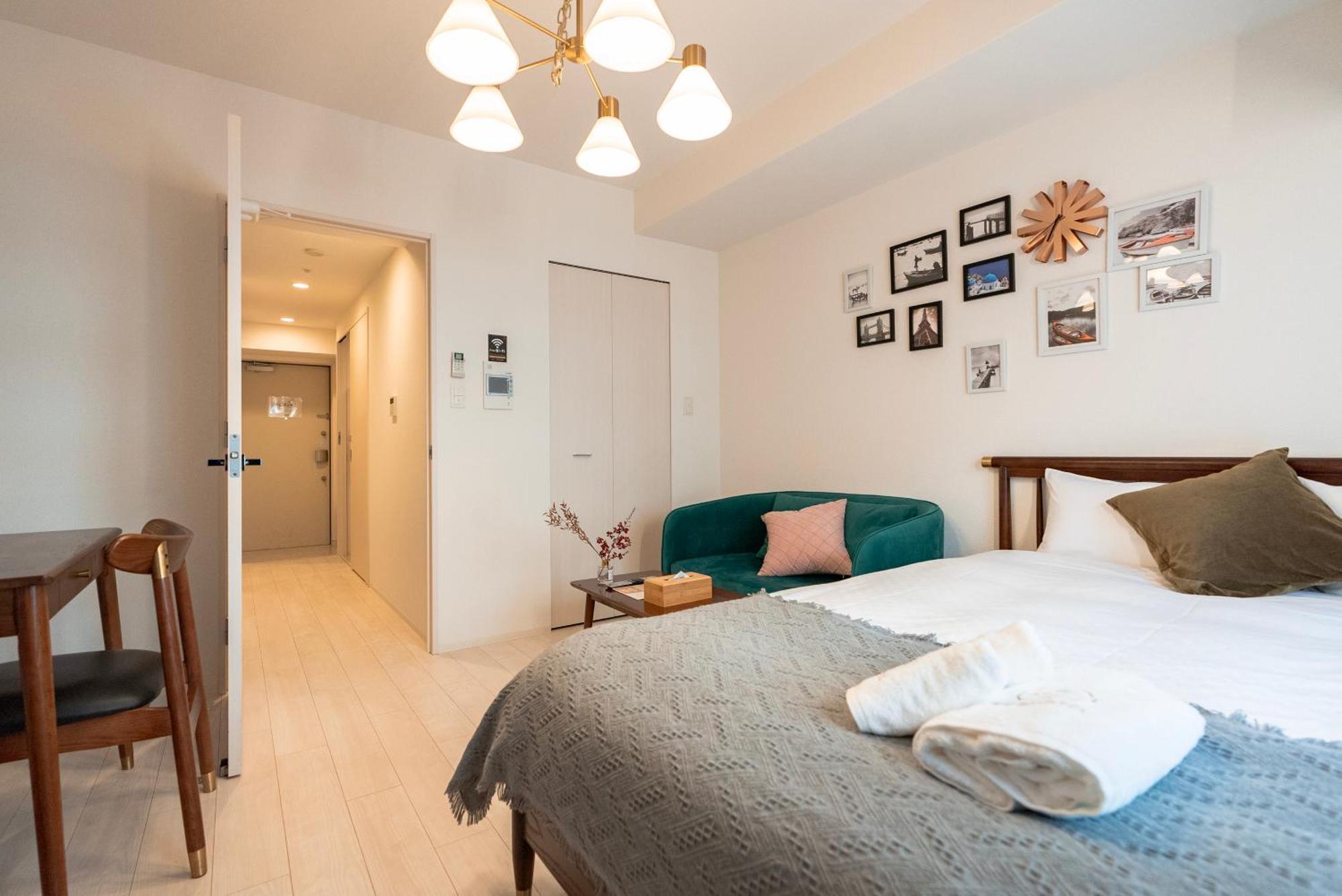 谷町君ホテル　難波80 Apartamento *